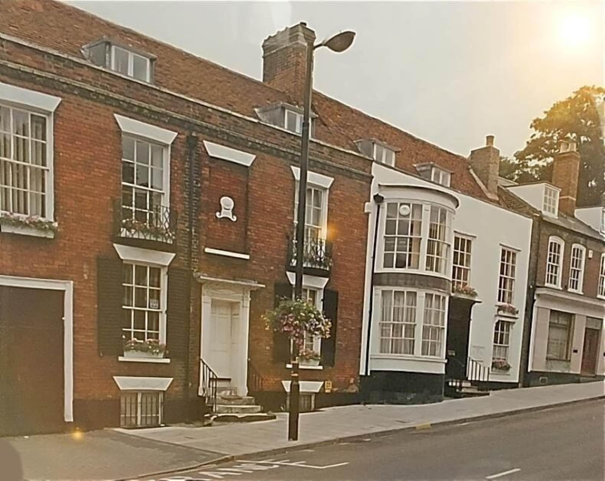 Colchester Boutique Hotel エクステリア 写真