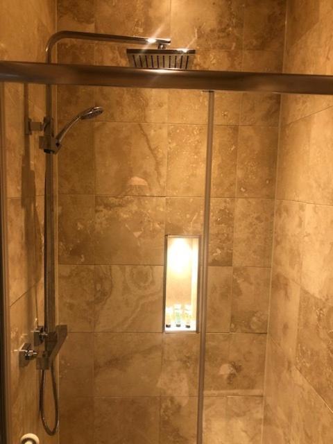 Colchester Boutique Hotel 部屋 写真